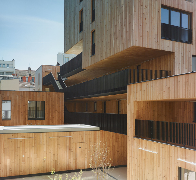 ���������� ����� �� ����� ������� � Julien Lanoo