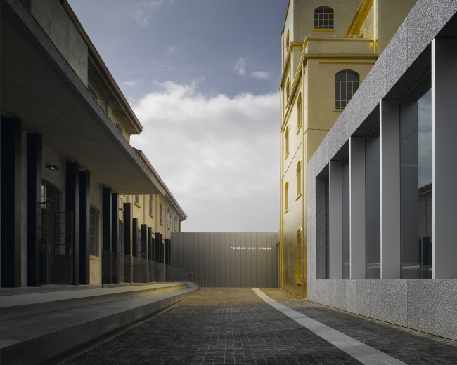 �������� ����� Prada. ����: Bas Princen