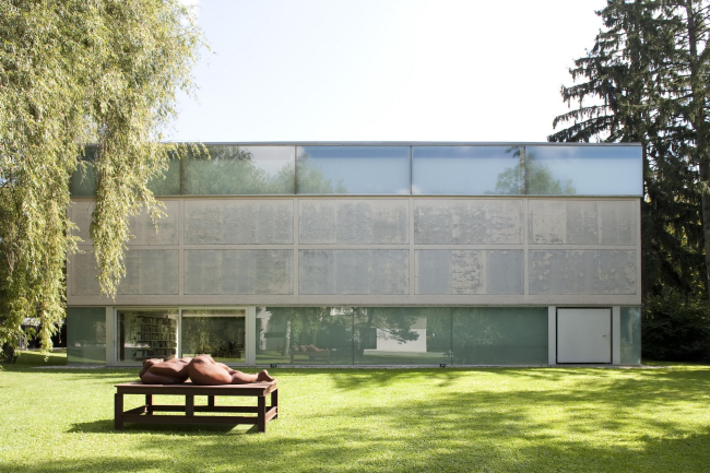 ������� Goetz � ������� � Wilfried Petzi