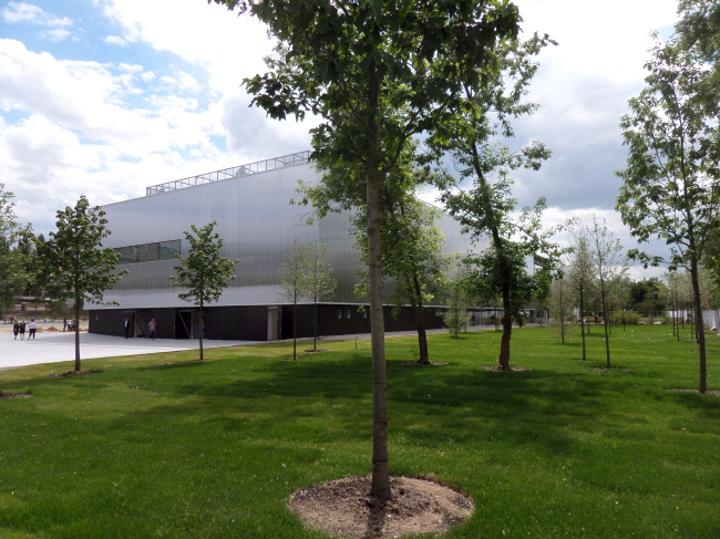 ����������� ���������� ���� Alphabet City ���� ���������. ��� ��� ���� ������������, �� ��������� ������ ������� ������ ���������� ����, � ������� ��� ����� ��������������. ������, ��� �������. ���������� � ���� �������