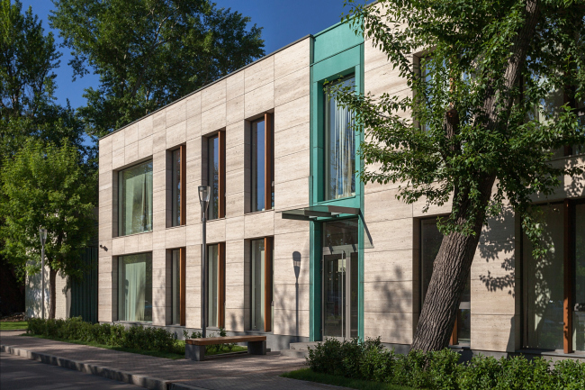 ������-����� Bank side � �������������� ��������. ����������, 2013. ���������� � ���������� ADM / �������� ������