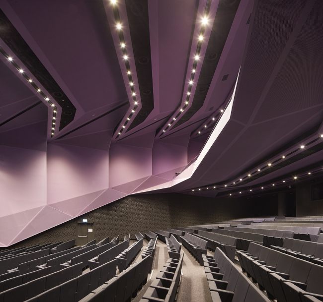 ������ ������������� ������������ ���������� � ������� � Hufton+Crow