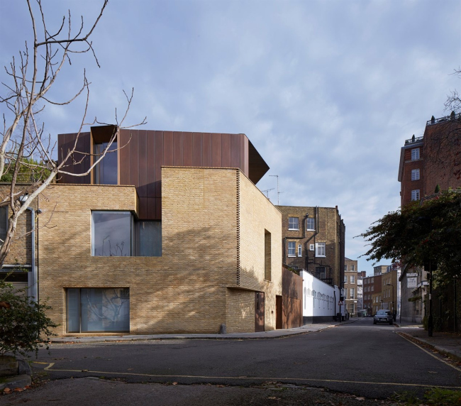 ������� ��� Levring House � Dennis Gilbert, Olivier Hess