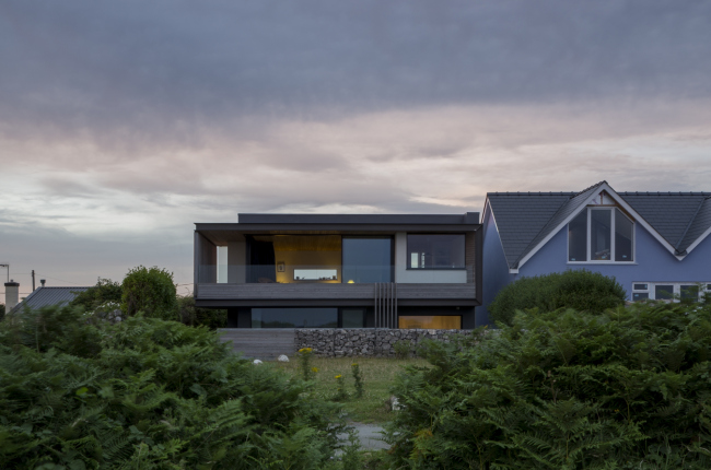   Cliff House  Hyde + Hyde Architects