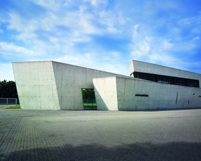 �������� �������. ����������: ���� ����� � Vitra