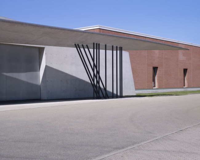 �������� �������. ����������: ���� ����� � Vitra