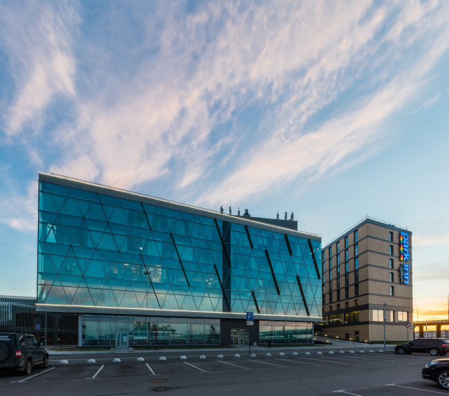 The business center and the hotel near "Pulkovo" airport  A.Len