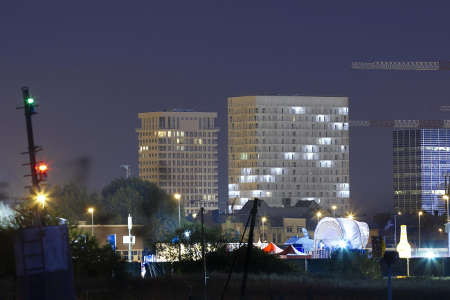 ����� �������� Park Tower � Lumecore/Toon
Grobet