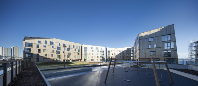 ����� �������� Waterfront � Adam Mørk