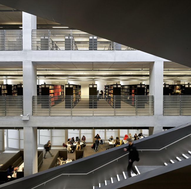 ������ ������������ ������������ �� ��������-����� � Hufton + Crow