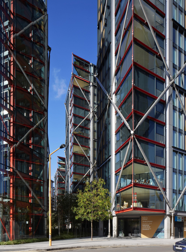 ����� �������� NEO Bankside � Edmund Sumner