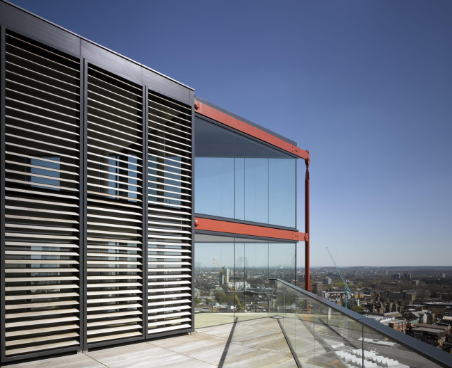 ����� �������� NEO Bankside � Edmund Sumner