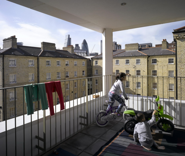 ���������� ����� ��� Darbishire Place � ������� � Nick Kane
