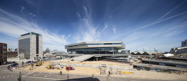 ���������� Dokk1 � Adam Mørk