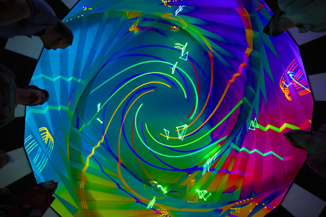 ���� � Saint-Gobain Corporation