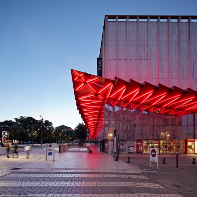 ��������� Galeries Lafayette � ������������� ������� � Vincent Fillon
