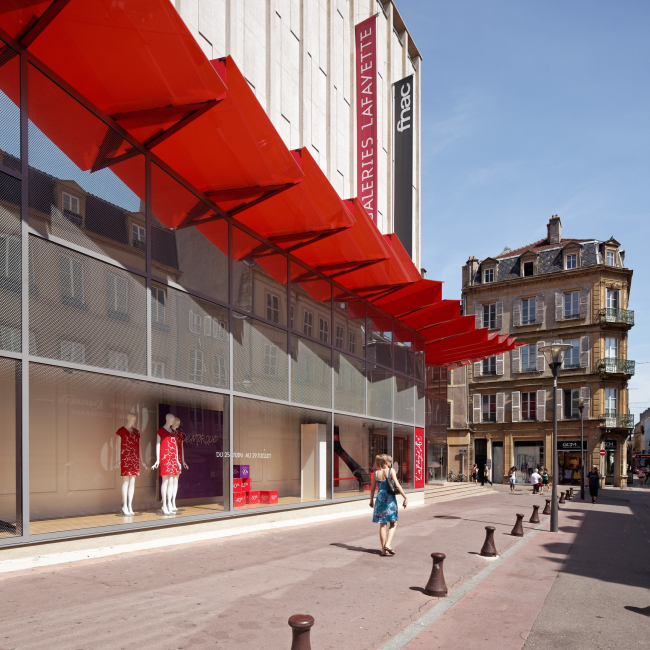 ��������� Galeries Lafayette � ������������� ������� � Vincent Fillon