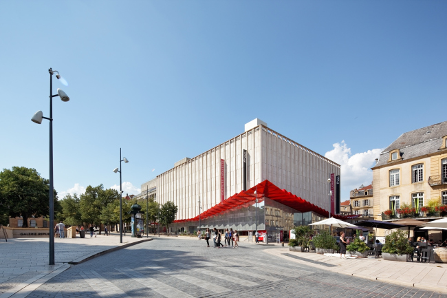 ��������� Galeries Lafayette � ������������� ������� � Vincent Fillon