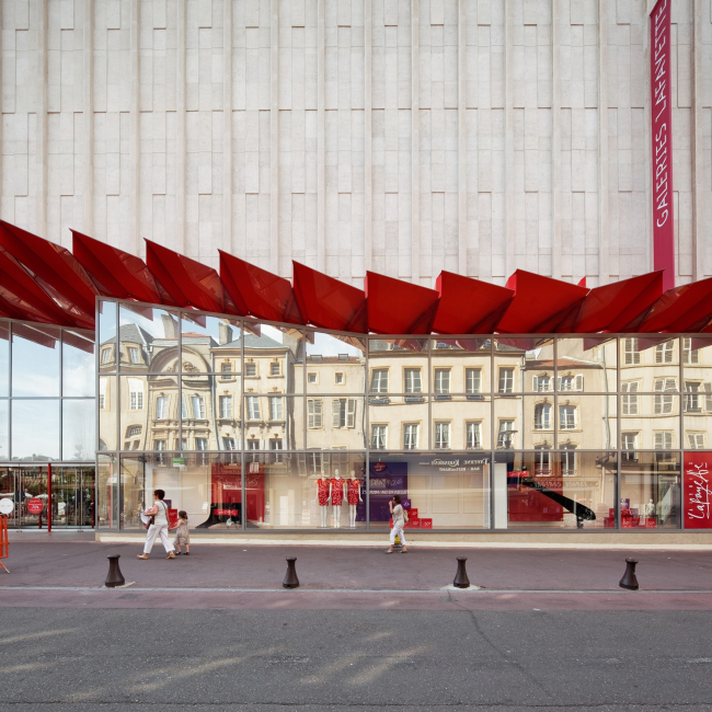 ��������� Galeries Lafayette � ������������� ������� � Vincent Fillon
