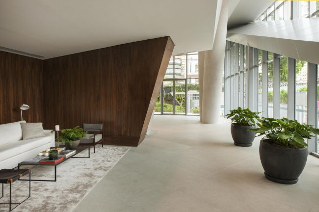 ����� Vitra � Romulo Fialdini