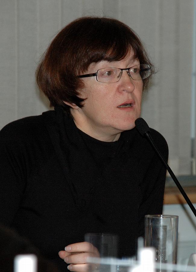 Куратор российского павильона – Елена Гонсалес, заместитель главного редактора журнала «Проект России» Куратор российского павильона – Елена Гонсалес, заместитель главного редактора журнала «Проект России»