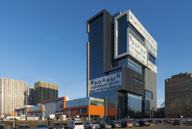 Shopping and business center "Vodny"  Atrium Architects