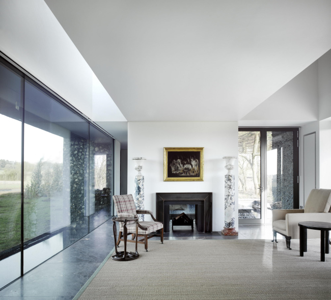 ��� Flint House � James Morris