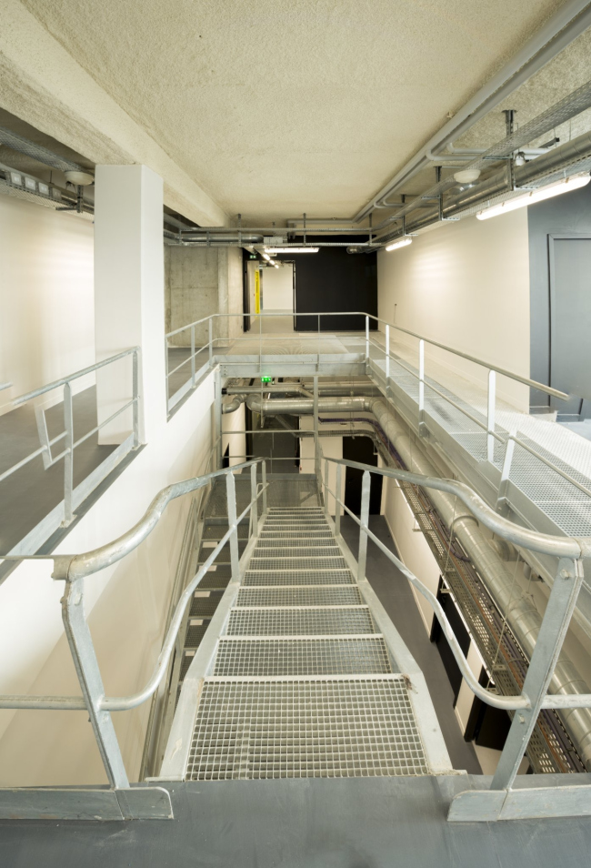 ������������ ������ ������� �����. ������������ ��������� � Jacques Basile