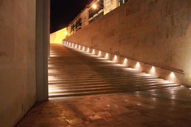 �������� � ������������� ������������� ������ � ������ ��������