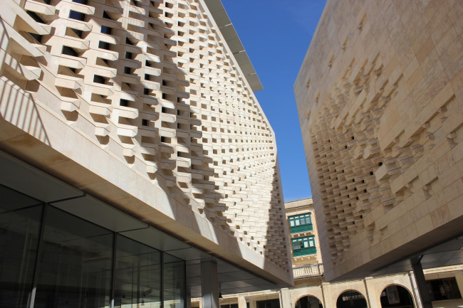 �������� � ������������� ������������� ������ � ������ ��������