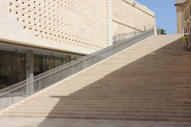 �������� � ������������� ������������� ������ � ������ ��������