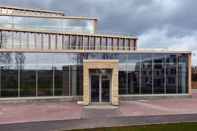 The students' cafe of the Higher Management School of Saint Petersburg State University. Structure. Construction, 2014. Photograph  Margarita Yavein, Tatiana Strekalova