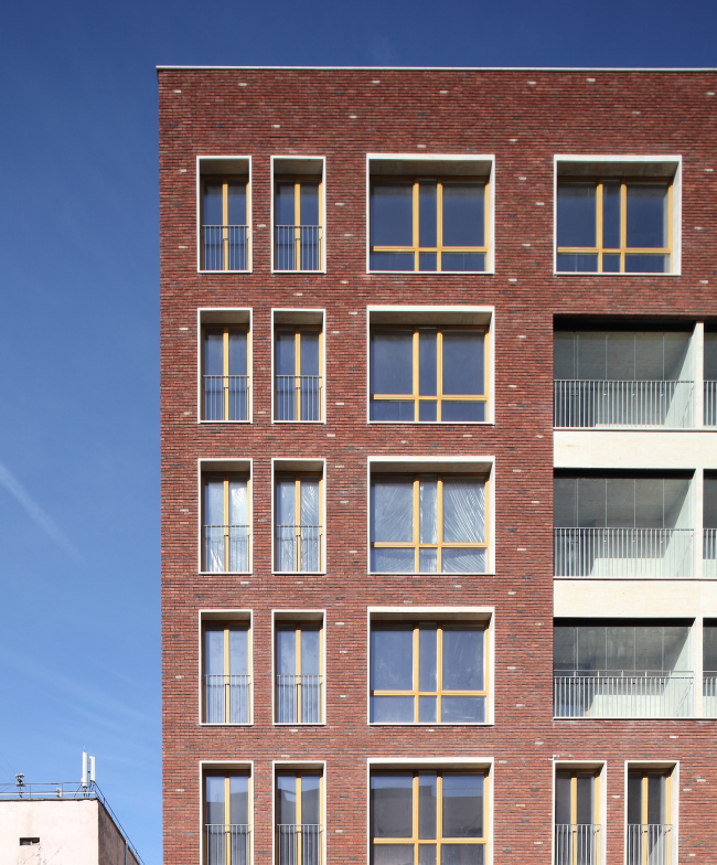 Residetial complex at the Leo Tolstoy Street. Photograph  Mikhail Serebryakov, "Sergey Kiselev and Partners"