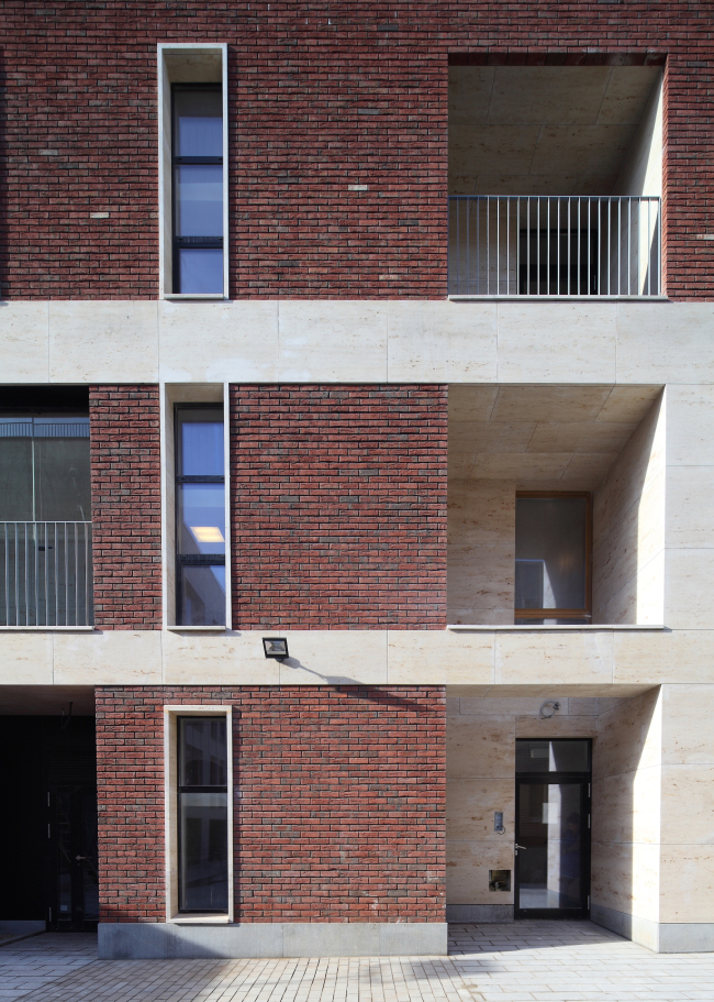 Residetial complex at the Leo Tolstoy Street. Photograph  Mikhail Serebryakov, "Sergey Kiselev and Partners"