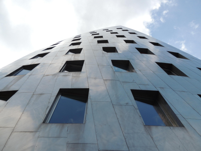 Gehry-Tower � ��������� � ��������� ���������