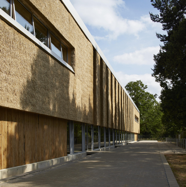 ����� ������������������� ������������ ��������� ������ � Dennis Gilbert/VIEW