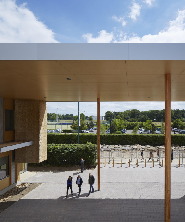 ����� ������������������� ������������ ��������� ������ � Dennis Gilbert/VIEW