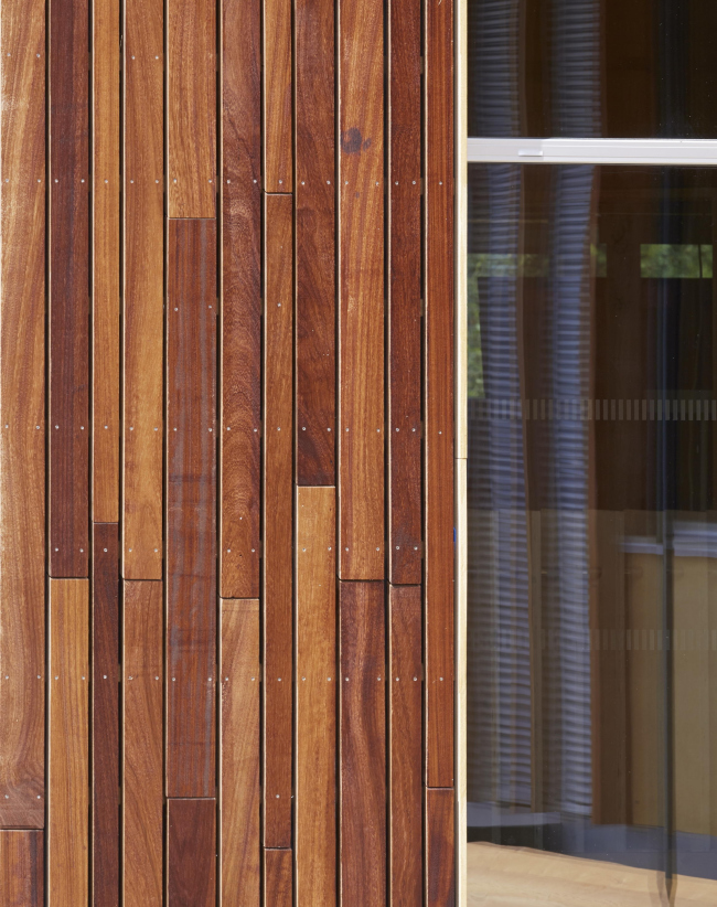 ����� ������������������� ������������ ��������� ������ � Dennis Gilbert/VIEW