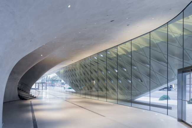 ����� ����� �������� ����� The Broad � Iwan Baan. ������������� The Broad � Diller Scofidio + Renfro