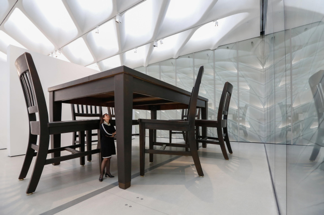 ����� ����� �������� ����� The Broad � Elizabeth Daniels. ������������� The Broad � Diller Scofidio + Renfro