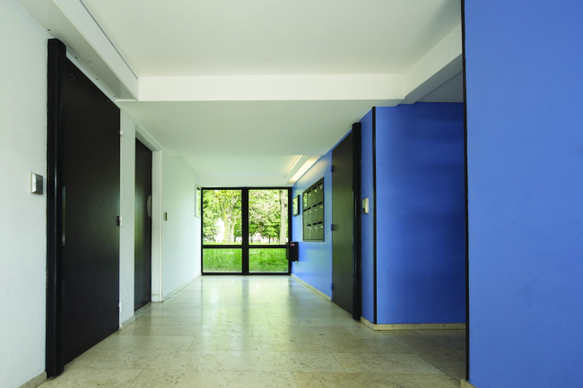 ����� ��� Serpentin (�����������) � Luc Boegly