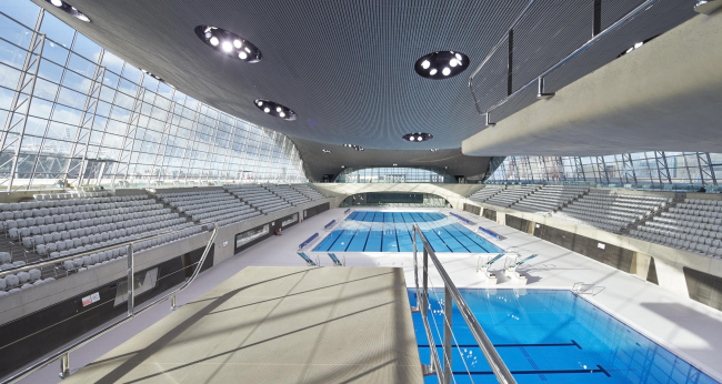 Олимпийский центр водных видов спорта в Лондоне. 2011 © Hufton+Crow