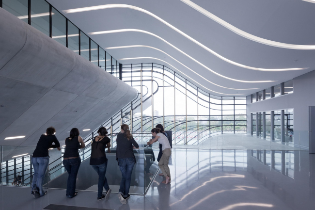 �������� Pierresvives � ��������. 2012 � Iwan Baan