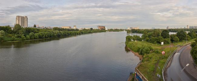 Radisson Blue hotel complex at the place of the confluence  of the Moskva and Skhodnya rivers  Arch group