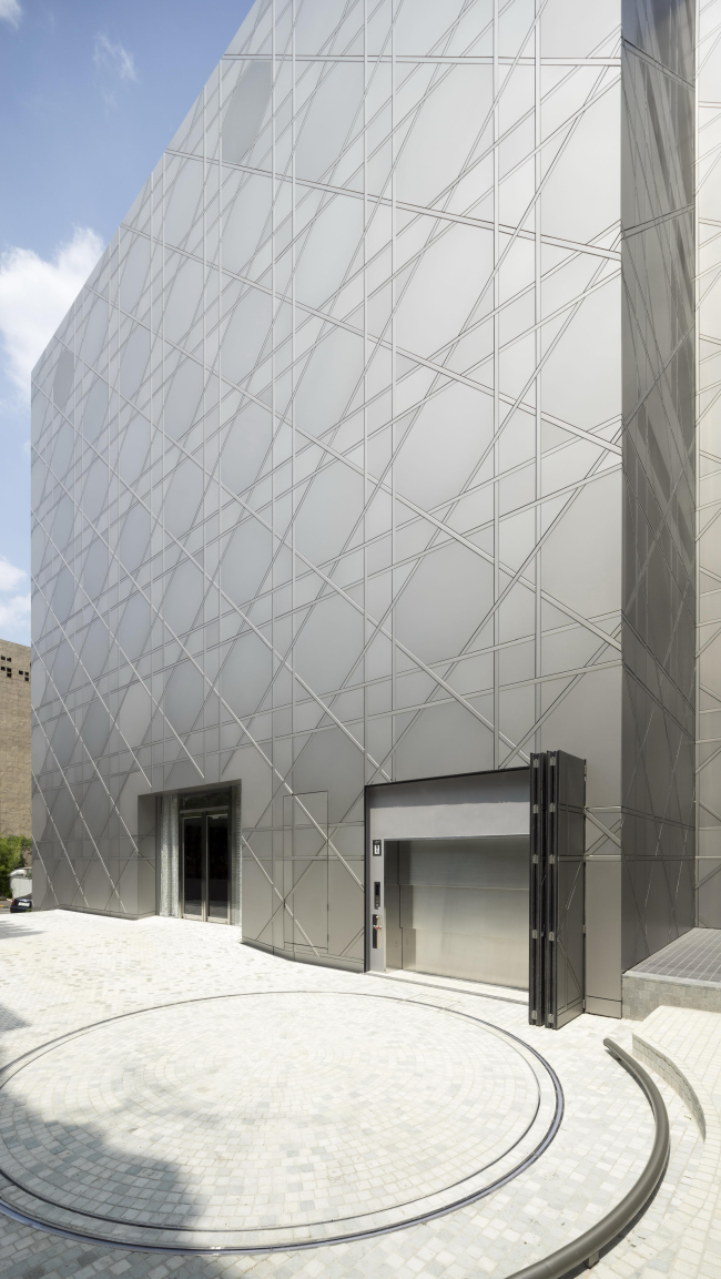 ������� Dior � ����� � Nicolas_Borel