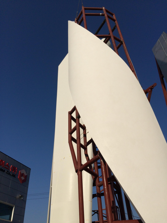 ������� Dior � ����� � Agence Christian de Portzamparc