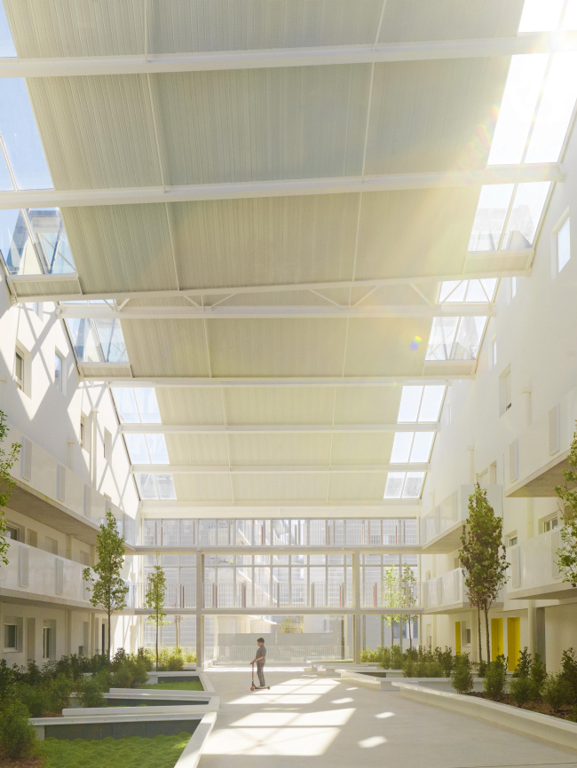 ����� �������� Bassins à flot  � Cyrille Weiner