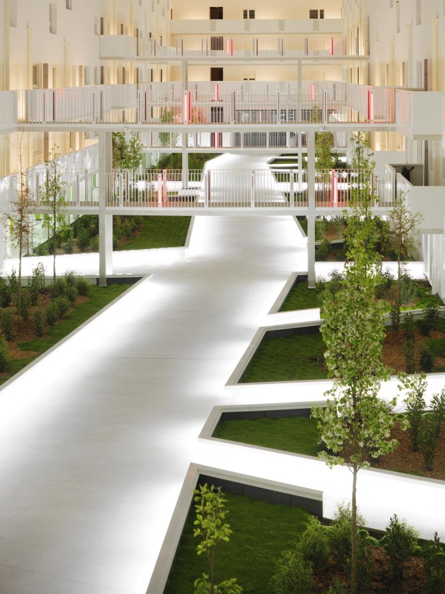 ����� �������� Bassins à flot  � Cyrille Weiner