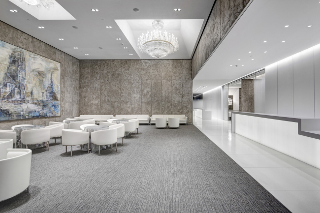 Renovating "Golden Circle Lounge" into "Russian Lounge" in the Kennedy Center of the Performing Arts. Photo � Sergey Skuratov ARCHITECTS