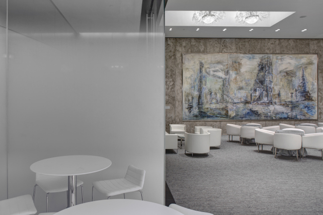 Renovating "Golden Circle Lounge" into "Russian Lounge" in the Kennedy Center of the Performing Arts. Photo � Sergey Skuratov ARCHITECTS